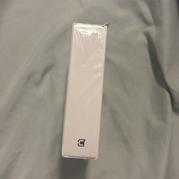 CaseCo Nitro MagSafe power bank(BRAND NEW SEALED) - Picture 4 of 5